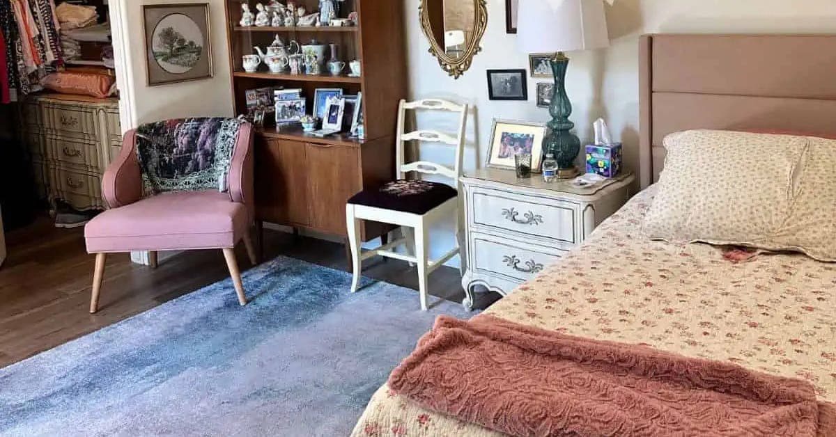 Resident room