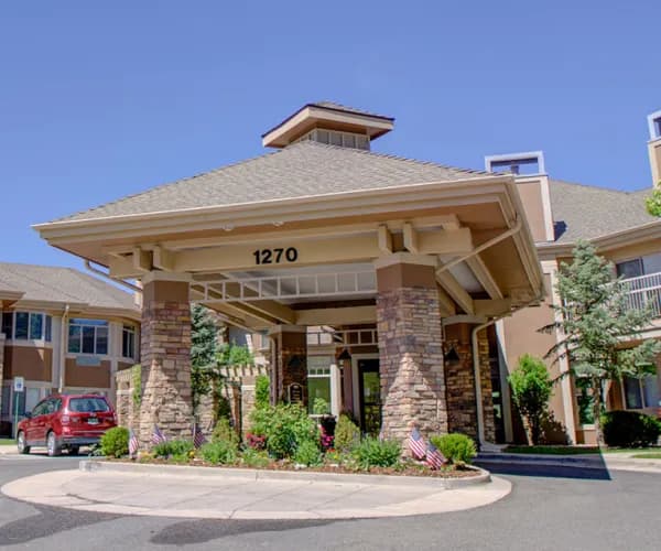 Entrance covered drop-off