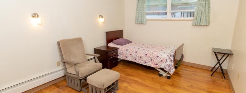 Chateau Des Mons Care and Assisted Living photo 4