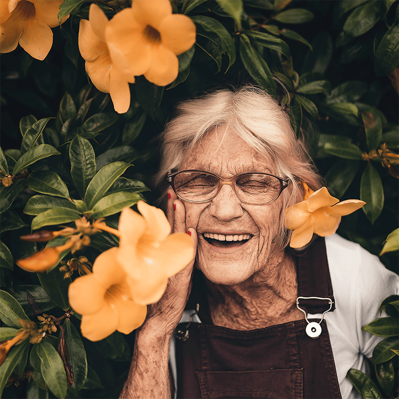 Lani'olu Hale- Senior Residence in Hawaii Kai
