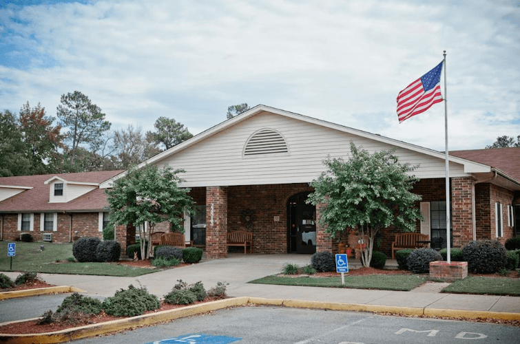 SOUTHERN TRACE REHABILITATION AND CARE CENTER