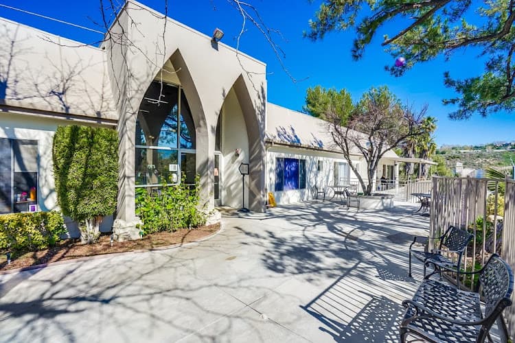 SANTA CLARITA POST-ACUTE CARE CENTER