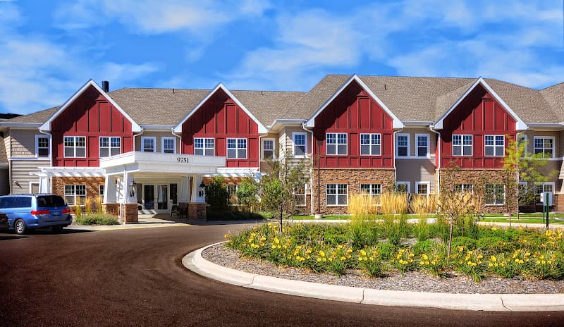 SUITE LIVING OF BROOKLYN PARK