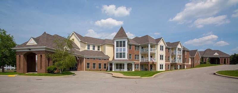 OHIO LIVING LAKE VISTA