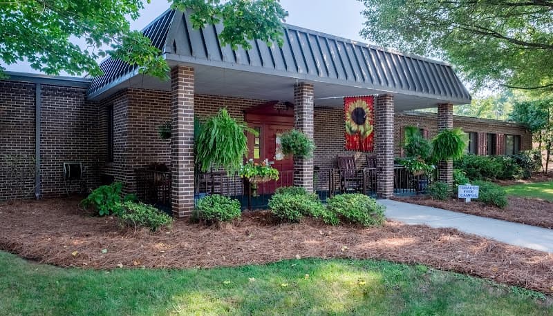 White Oak Manor - Kings Mountain