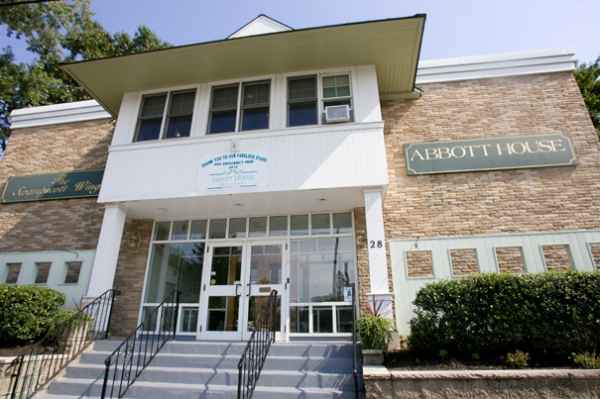 ABBOTT SKILLED NURSING & REHABILITATION CENTER