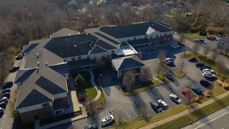 QUARTERS AT DES PERES, THE