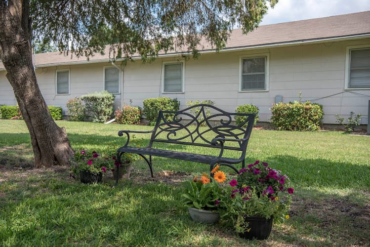 FARMERSVILLE HEALTH AND REHABILITATION