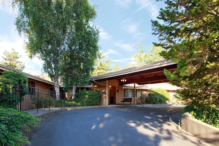 VALLEY WEST HEALTH CARE CENTER