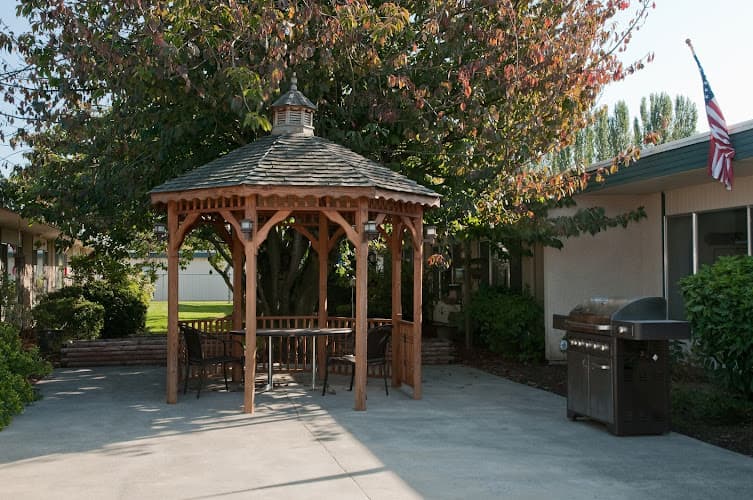 LIFE CARE CENTER OF SKAGIT VALLEY