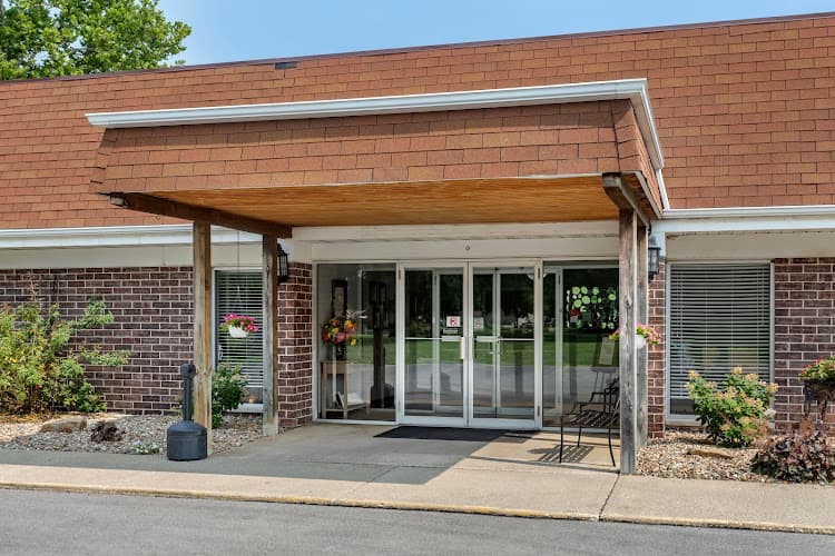 CARLINVILLE REHAB & HCC