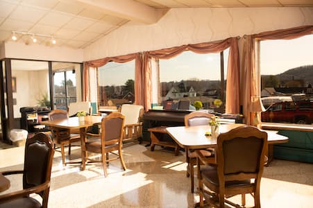 Waddell Nursing And Rehab Center