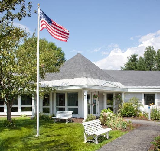 ELM WOOD CENTER AT CLAREMONT