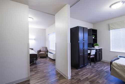 SAGE BLUFF HEALTH & REHAB CENTER