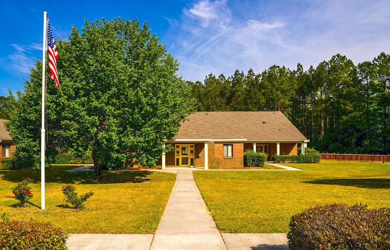 Carlyle Senior Care of Williston LLC