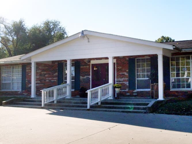 VANDALIA HEALTHCARE & SENIOR LIVING