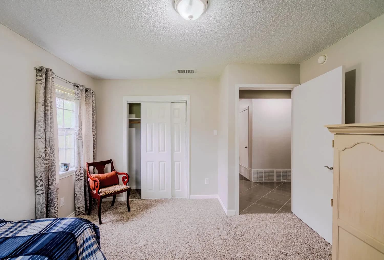Resident room