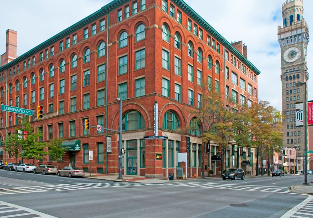 Marlboro Classic & Redwood Square apartments exterior southern management