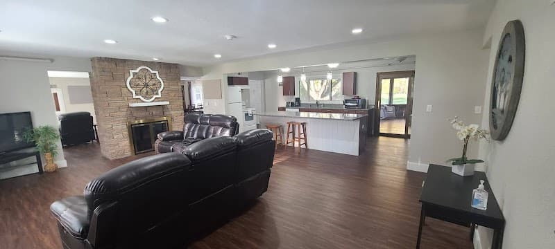 CRESCENT ASSISTED LIVING