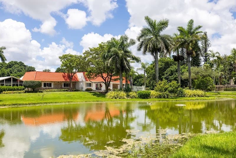 Victoria Villa INC