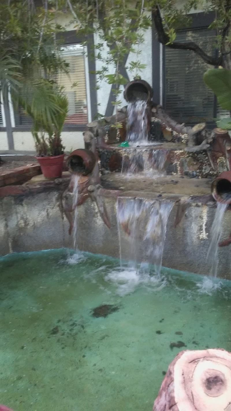 JASMIN TERRACE AT EL MOLINO