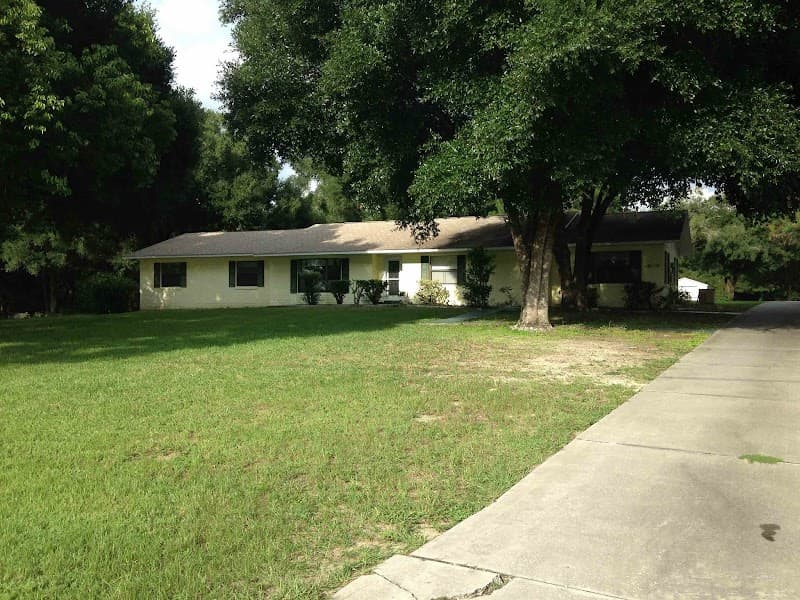 HEIDI'S HAVEN LADY LAKE