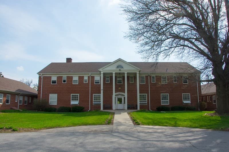 ROYALE OAKS / HOUSE OF HOPE ALZHEIMER'S CARE