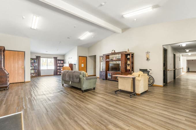 GRATUS AT SOUTHRIDGE 1902 SUITES 3 & 4