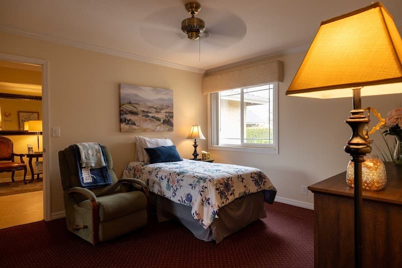 ROYAL INN, THE