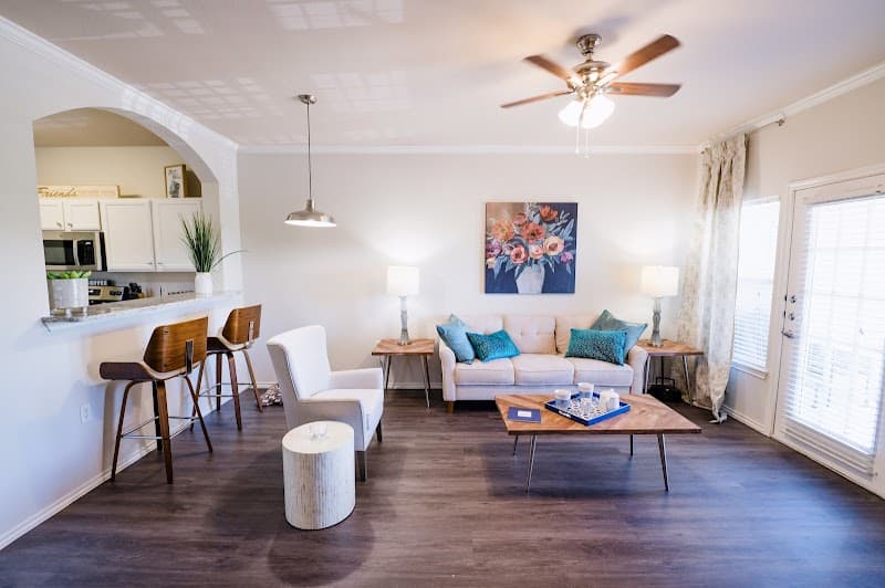 THE VANTAGE AT CITYVIEW