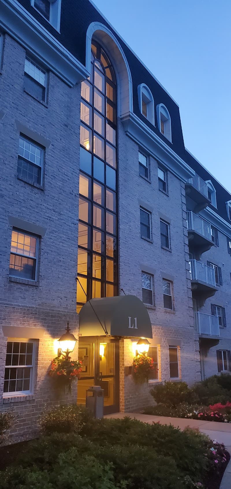 THE GLEN AT WILLOW VALLEY