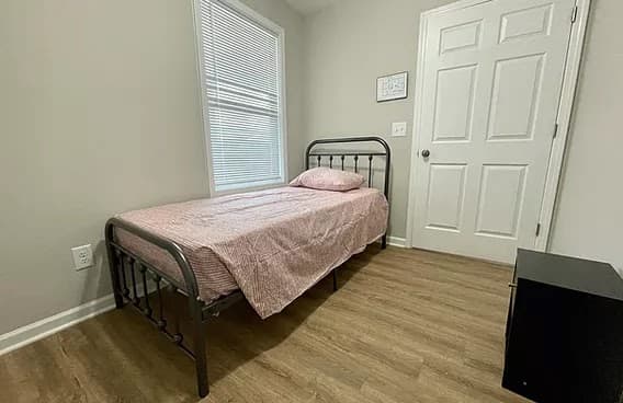 Divine Family Care Home III @ Mason St