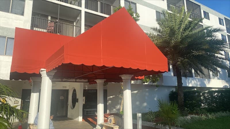 AM GRAND COURT LAKES, LLC