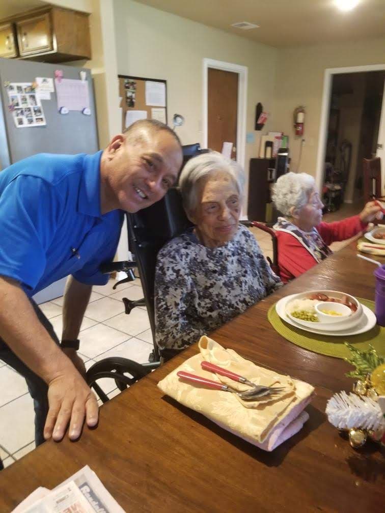 TRAN'S SENIOR OASIS LLC