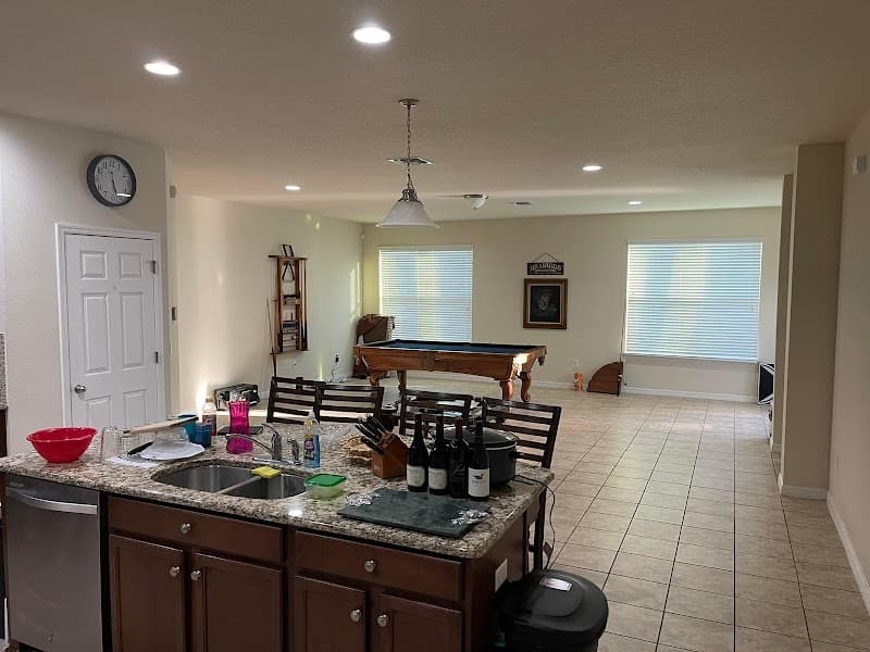 SANTA MONICA HOME & CARE 1