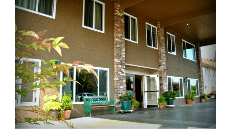 Everett Plaza