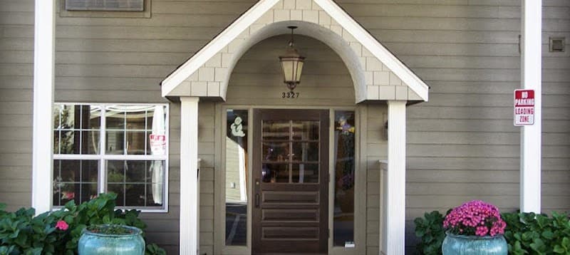 Flagstone Retirement And Assisted Living