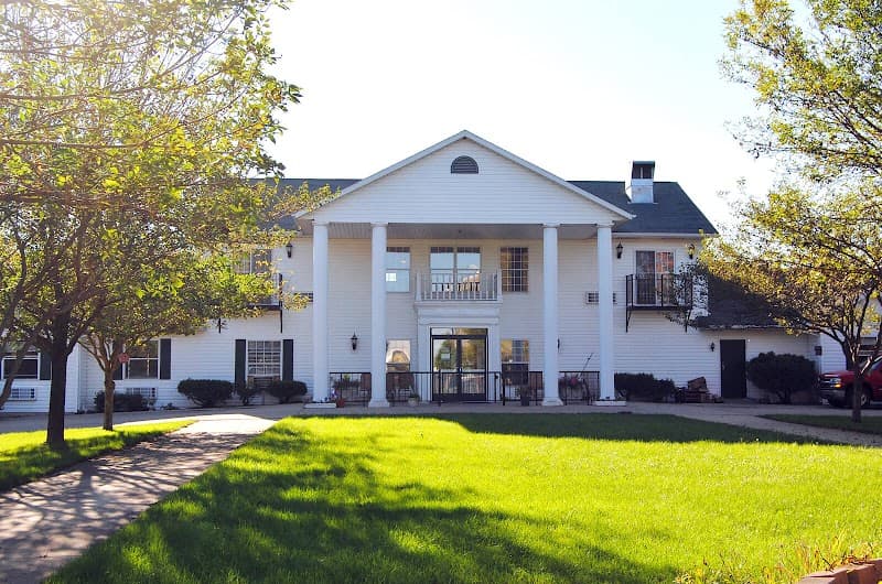 VINTAGE ON THE PONDS