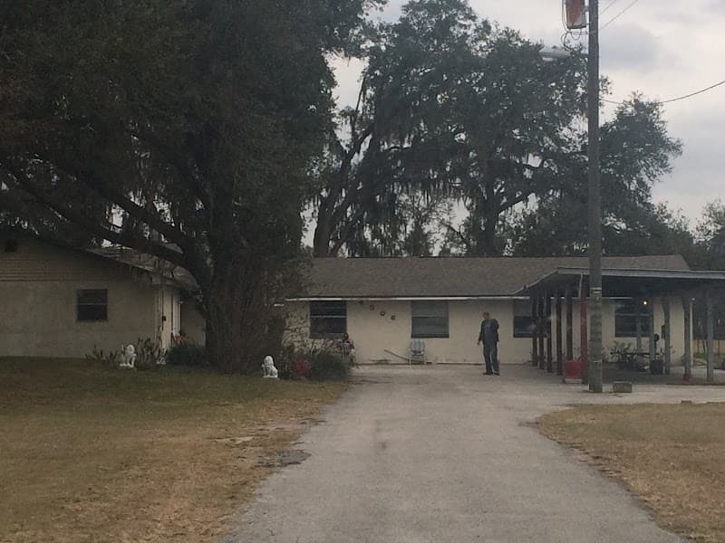 SHARICK'S DECK RETIREMENT RANCH