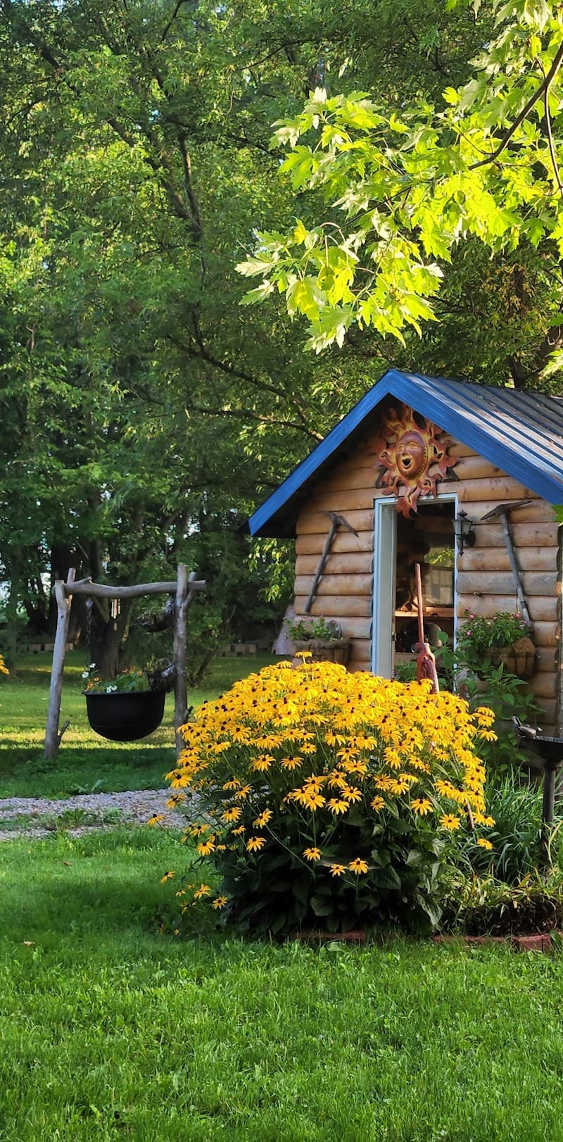 HILLSIDE HOLLOW C&K LLC