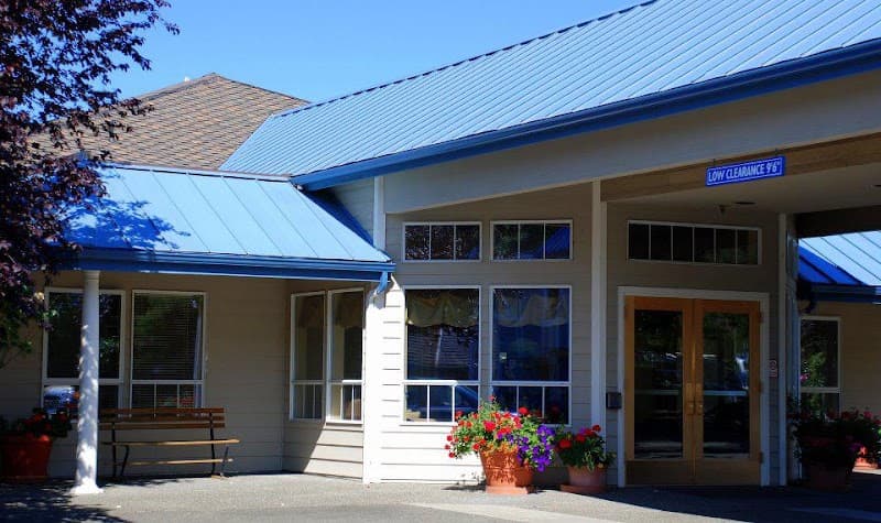 Clearbrook Inn Living Center