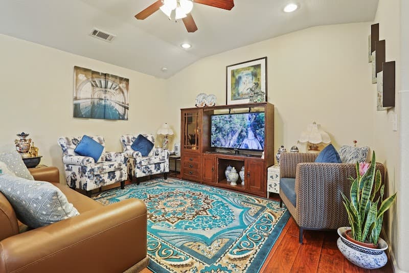 CITRUS PINES SENIOR LIVING