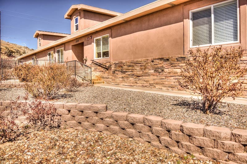 Beehive Homes Of Farmington 4