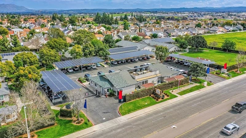 COTTAGES AT RIVERSIDE