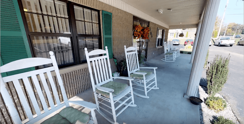 Maple Ridge Manor