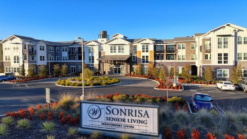 SONRISA SENIOR LIVING