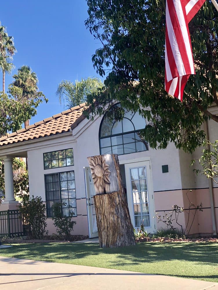 HIDDEN GLENN SENIOR LIVING V