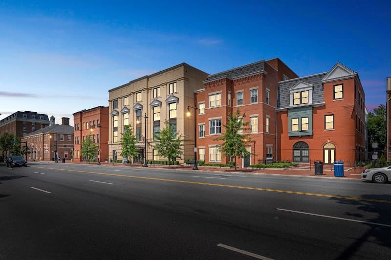 Cogir of Old Town, Alexandria