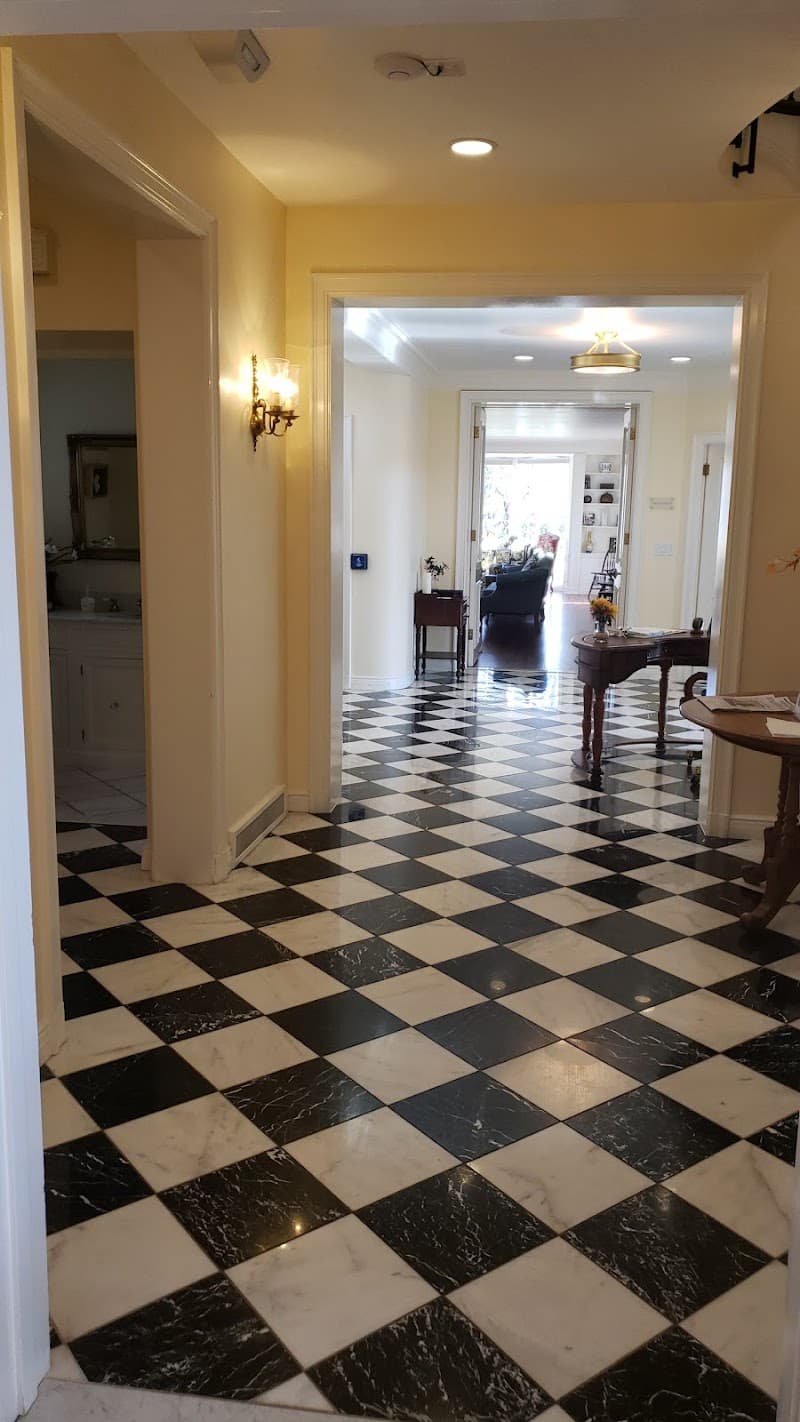 Celia's House In Holmes Park