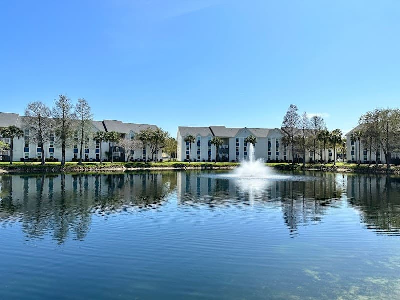 THE VILLAS AT SUNSET BAY
